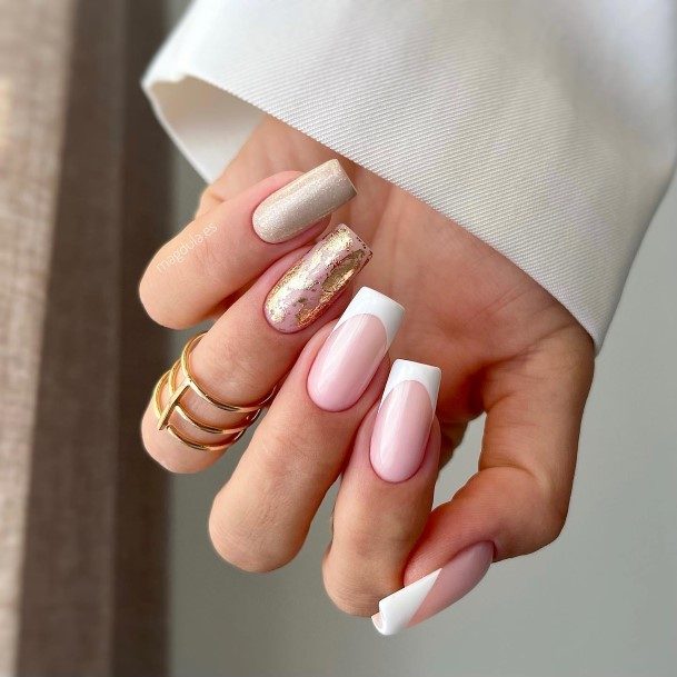 Remarkable Womens Gold Nail Ideas