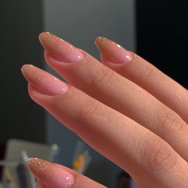 Remarkable Womens Gold Ombre Nail Ideas