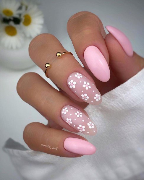 Remarkable Womens Graceful Nail Ideas