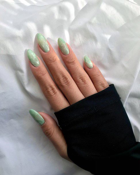 Remarkable Womens Light Green Nail Ideas