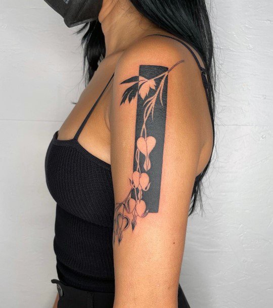 Remarkable Womens Negative Space Tattoo Ideas