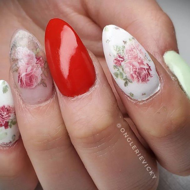 Remarkable Womens Red And Green Nail Ideas