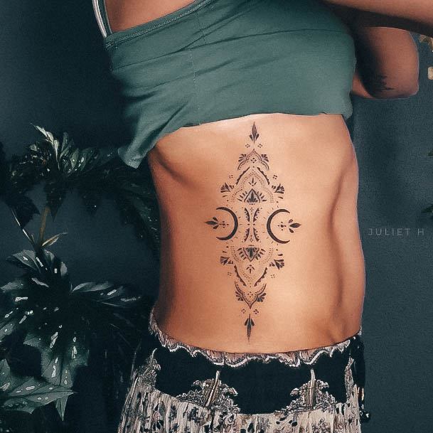 Remarkable Womens Side Tattoo Ideas