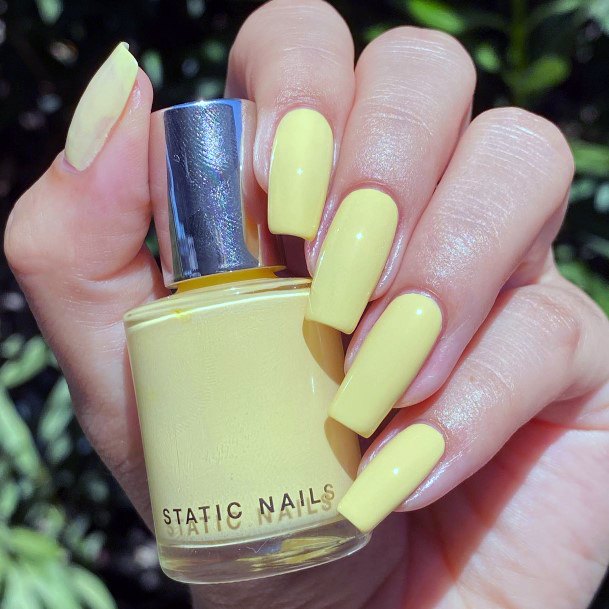 Remarkable Womens Yellow Summer Nail Ideas