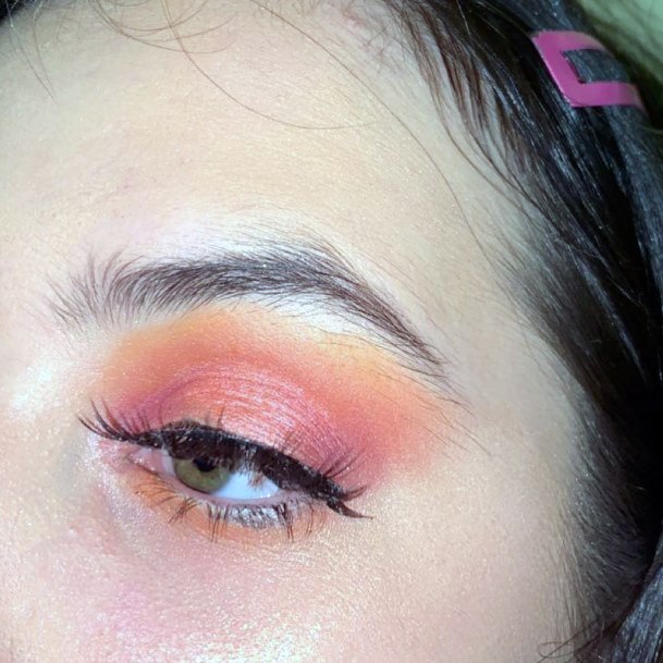 Right Blend Of Brown Orange Eyeshadow Women