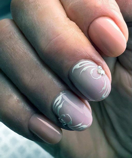 Romantic Nails Women With Crystal