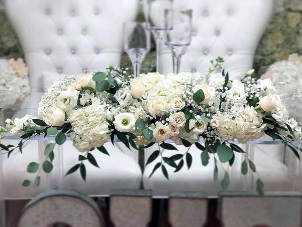 Rose Bunch Wedding Head Table Decor