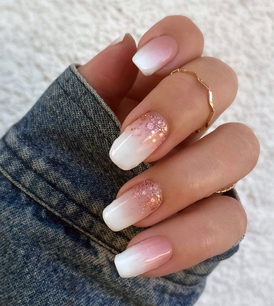 Rose Gold Nail Feminine Designs