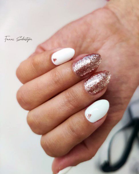 Rose Gold Nails Feminine Ideas