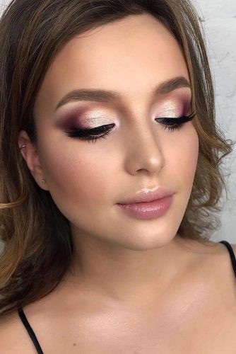 Rose Gold Pretty Makeup Look For Women