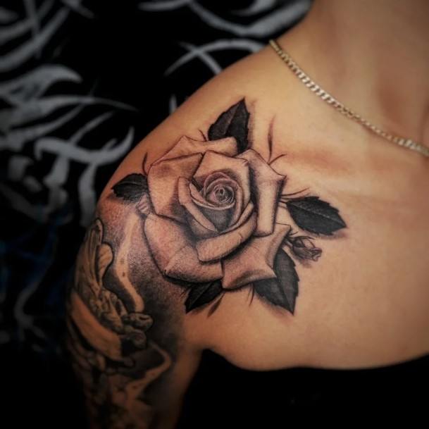 Rose Shoulder Girls Tattoo Ideas