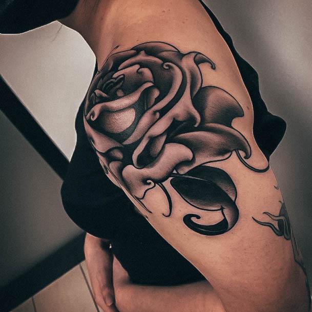 Rose Shoulder Tattoos For Girls