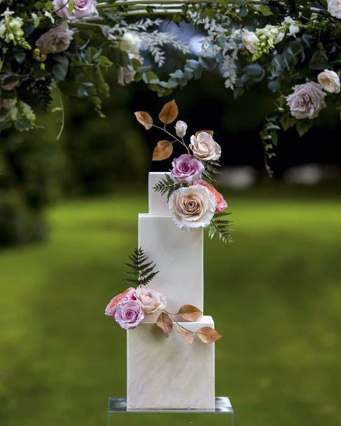 Roses On Square Wedding Cake