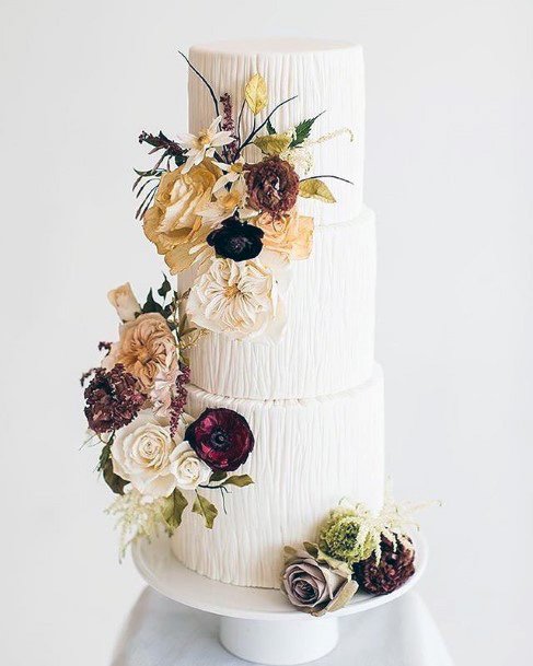 Roses On White Fall Wedding Cakes Women