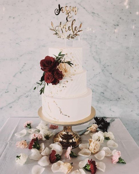 Roses On White Wedding Cake