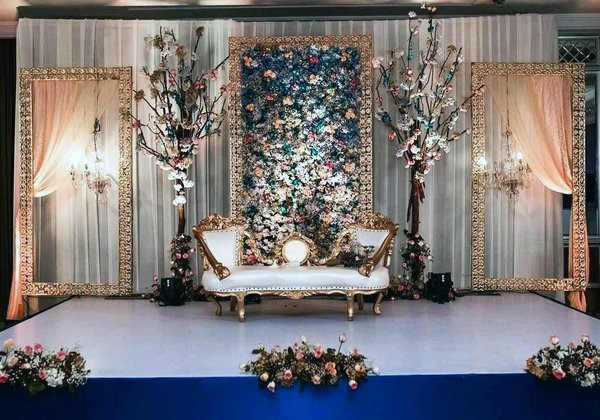 Royal Blue Floral Wedding Stage Decorations