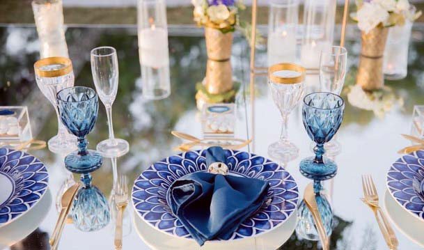 Royal Blue Plates And Cups Wedding Decorations