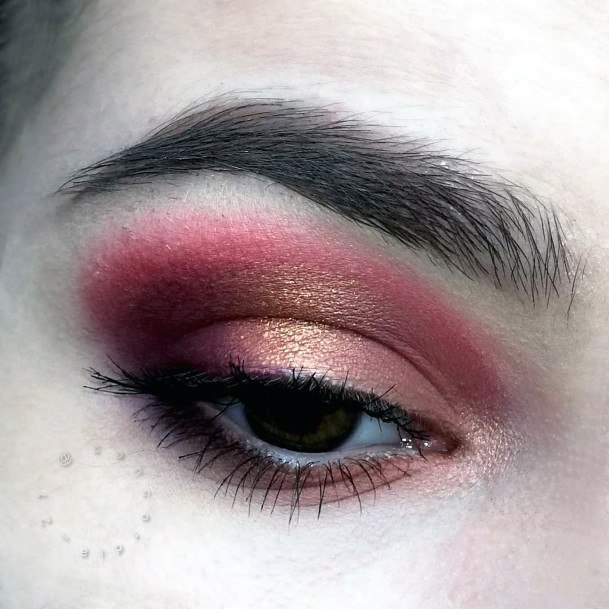 Ruby Red Eyeshadow Women