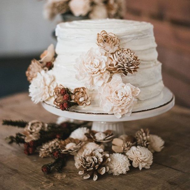 Rustic White Wedding Cake