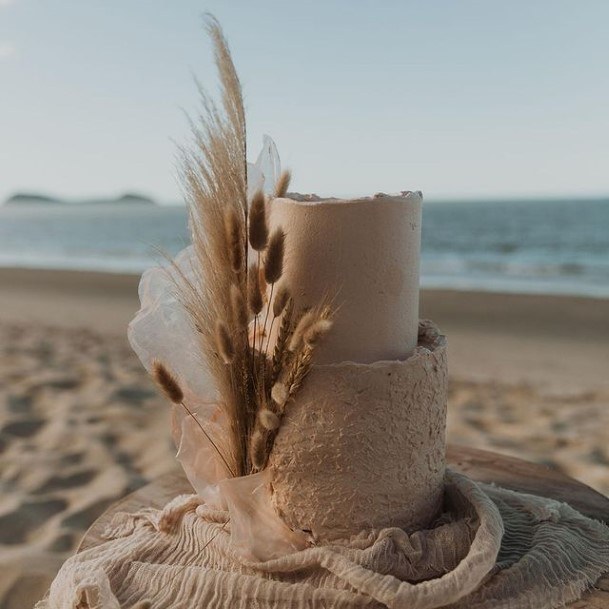 Sandy Beach 2 Tier Wedding Cake