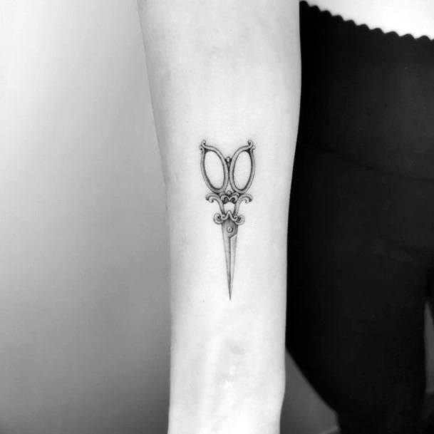 Scissors Tattoos Feminine Ideas