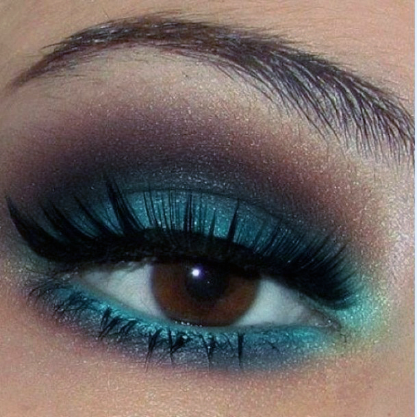 Sea Green And Brown Eyeshadow Women