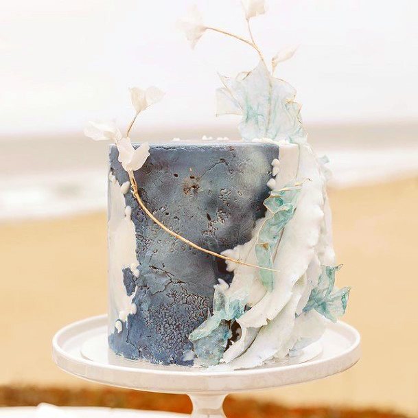 Sea Waves Blue White Wedding Cake