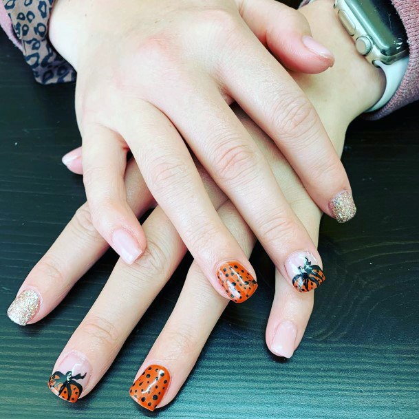 Seeded Pumpkin Nails For Women