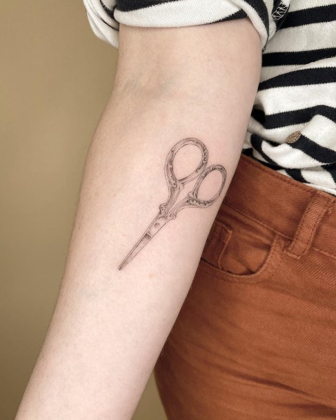 Sewing Girls Tattoo Ideas