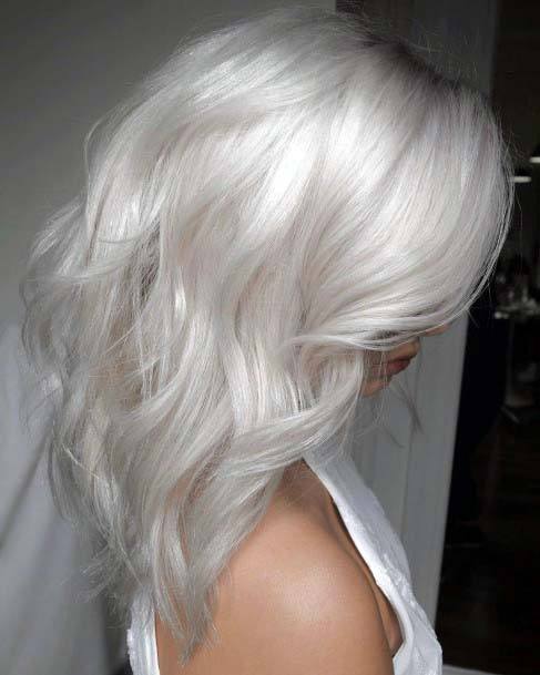 Sexy Ashy Platinum Blonde Layered Textured Shoulder Length Womens Hairstyle