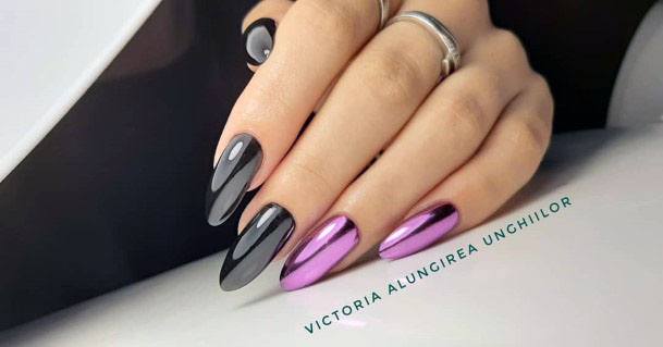 Sexy Chrome Purple And Black Nail Design For Women