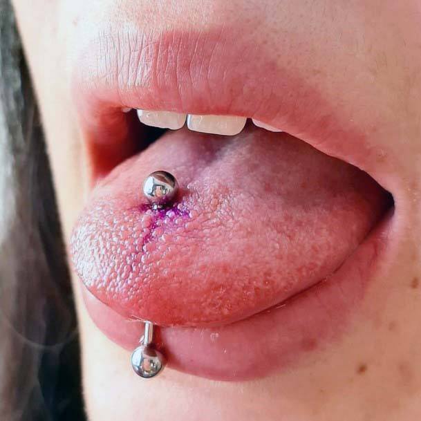 Sexy Delicious Tongue Body Piercing Design For Women