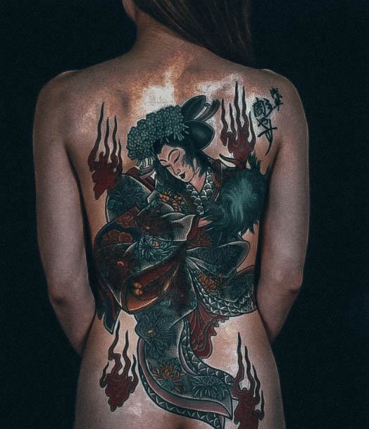 Sexy Japanese Tattoo Designs For Women