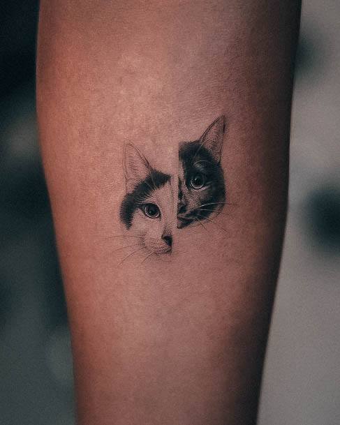 Sexy Miniature Tattoo Designs For Women