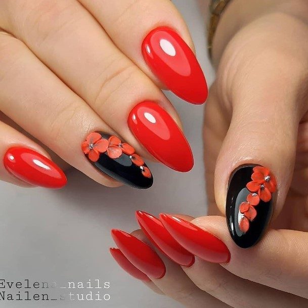 Sexy Nail Feminine Designs