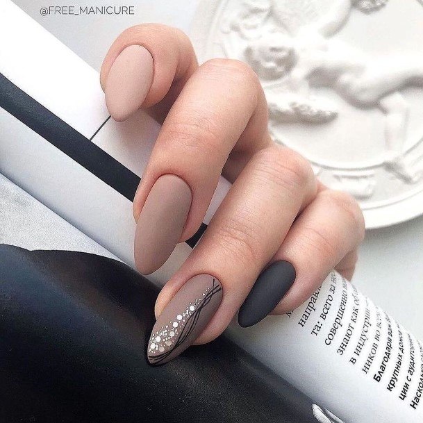 Sexy Nail For Ladies