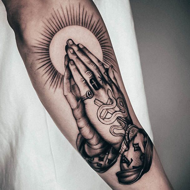 Sexy Praying Hands Tattoo Designs For Women