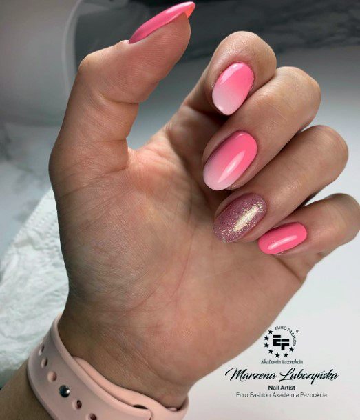 Shaded Pink Attractive Nails