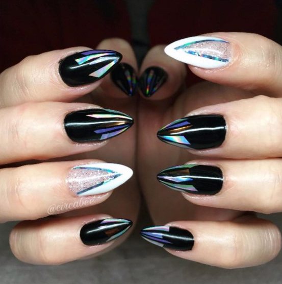 Sharp Edged Glass Nails For Women