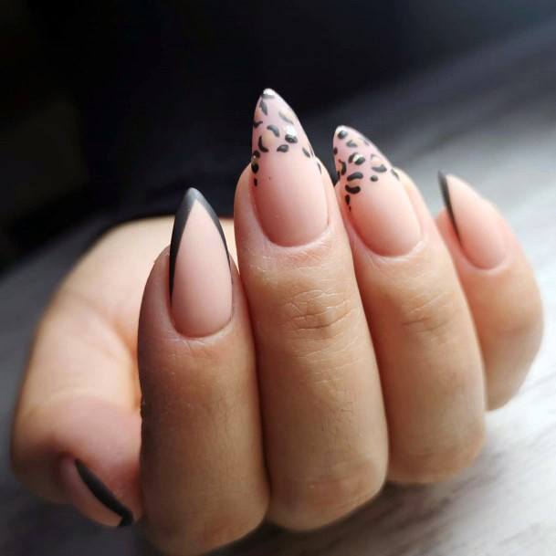 Sharp Shellac Nails With Black Tips For Women