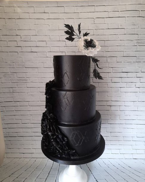 Sheen Black Wedding Cake