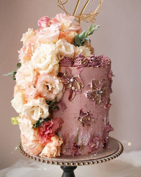 Shining Pink Wedding Beautiful Cake With Rose Flowers