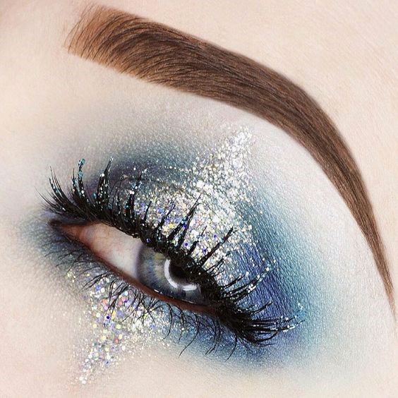 Shining Silver And Blue Eyeshadow Women