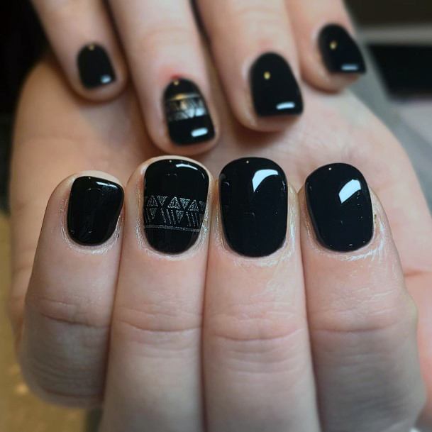 Shiny Girly Black Short Nails Inspiration For Women