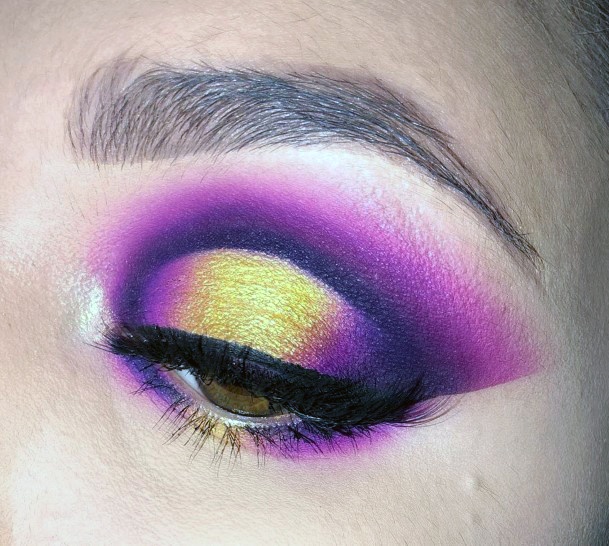 Shiny Gold And Purple Cool Eyeshadow Women