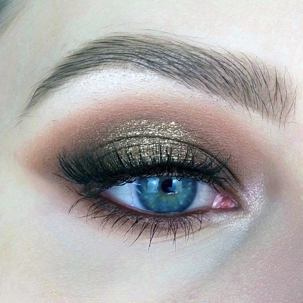 Shiny Nude Eyeshadow Women