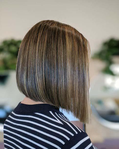 Short Brown Hair For Women In Spring Long Bob Highlights And Lowlights