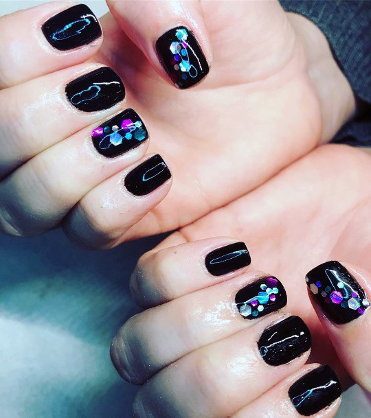 Short Glossy Black Sparkly Nails Hexagon Design Ideas For Ladies
