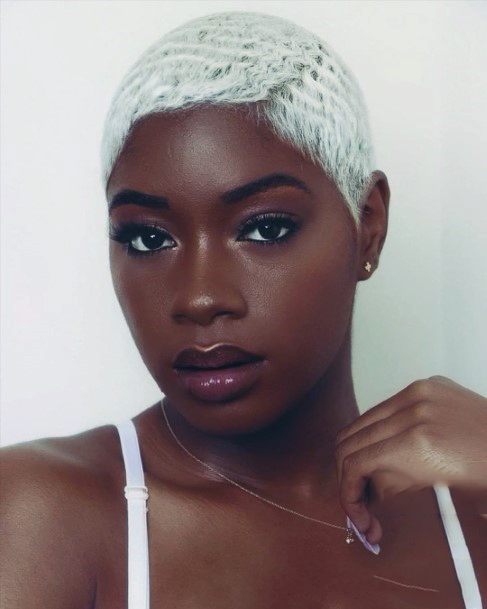 Short Hairstyles For Black Women Beautiful Contrasting Light Hair