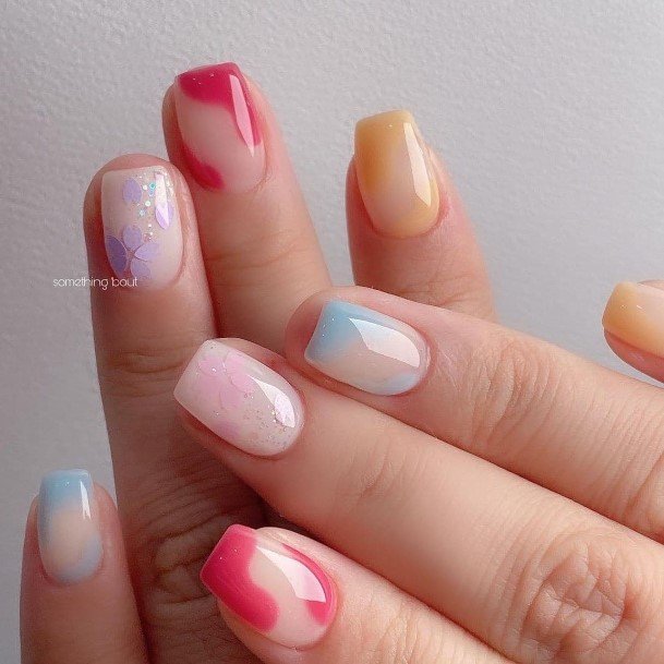 Short Pink And White Womens Nails